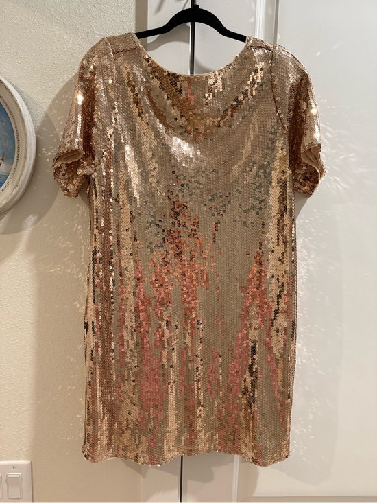 Abercrombie & Fitch Dresses & Skirts - Abercrombie & Fitch Gold Sequin Mini Dress